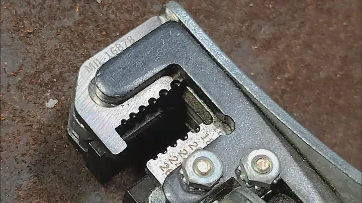 Ideal Mil-Spec StripMaster Wire Strippers Review